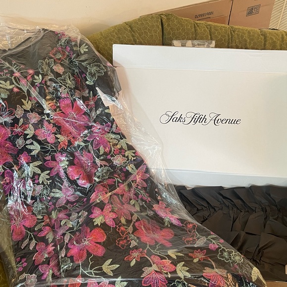 Teri Jon by Ricki Freeman Floral Embroidered A-Line Dress Size 12 - Picture 7 of 8